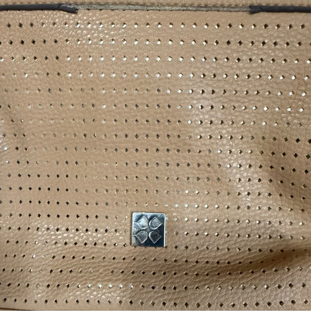 Naturalizer elegant crossbody